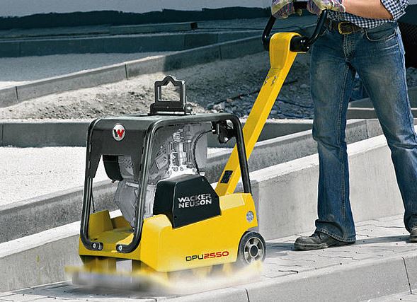 Vibroplate diesel fram/bakovergående vekt < 200 kg